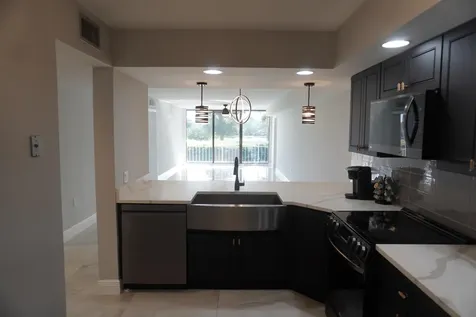 2811 Village Boulevard West Palm Beach FL 33409