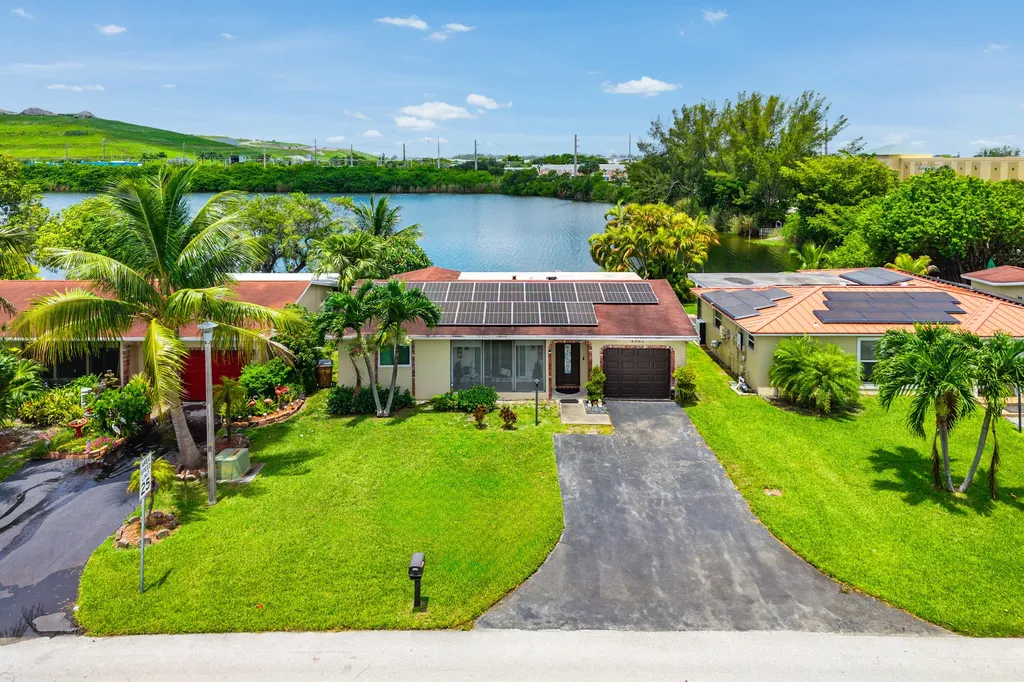 4901 NW 18th Avenue Deerfield Beach FL 33064