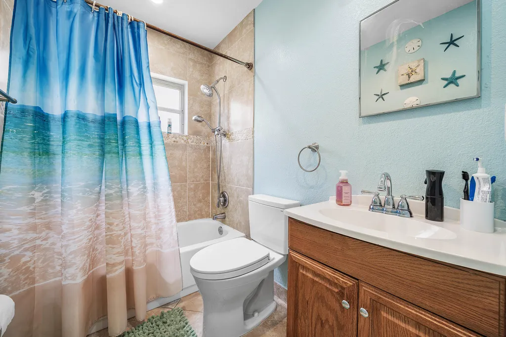 4901 NW 18th Avenue Deerfield Beach FL 33064