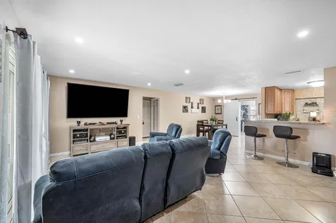4901 NW 18th Avenue Deerfield Beach FL 33064
