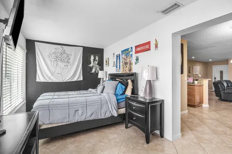4901 NW 18th Avenue Deerfield Beach FL 33064