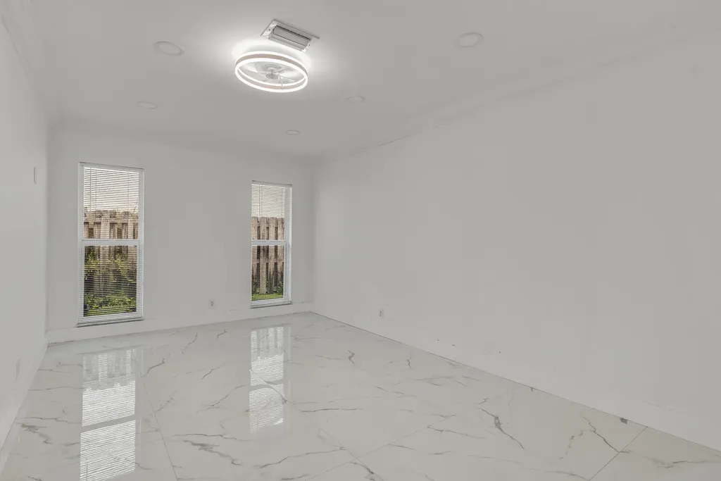 21452 Woodchuck Lane Boca Raton FL 33428