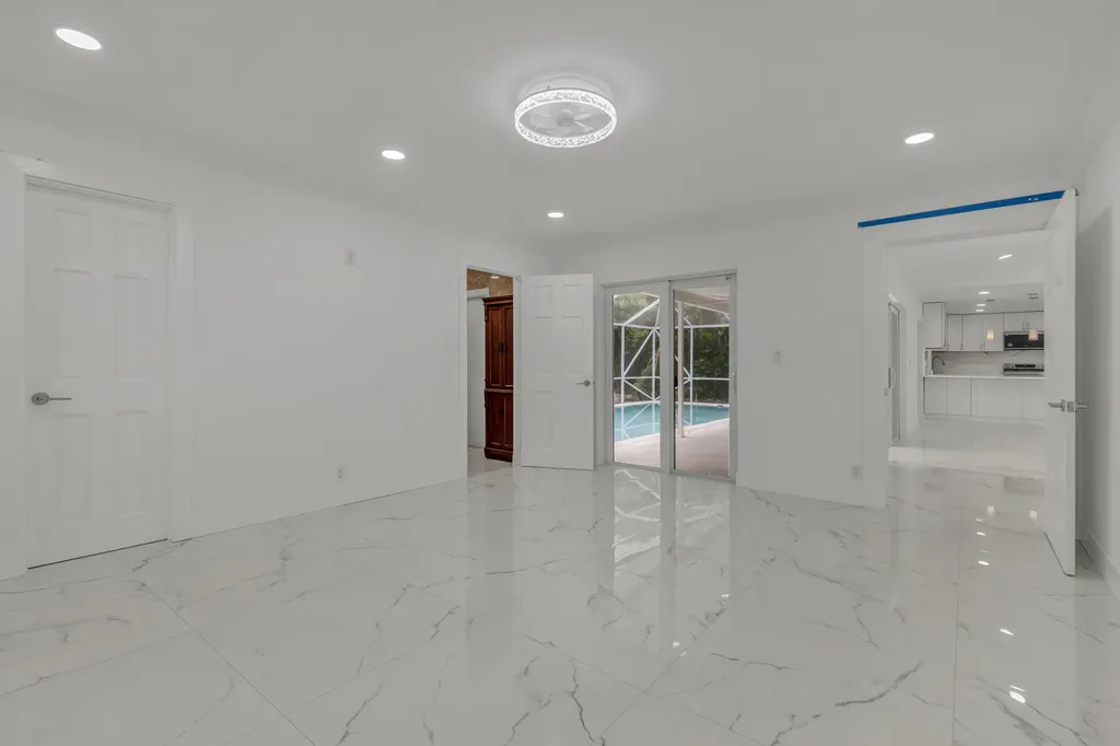 21452 Woodchuck Lane Boca Raton FL 33428