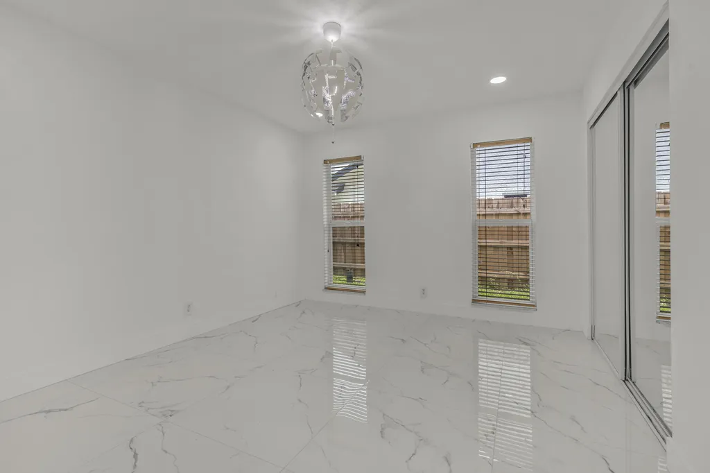 21452 Woodchuck Lane Boca Raton FL 33428
