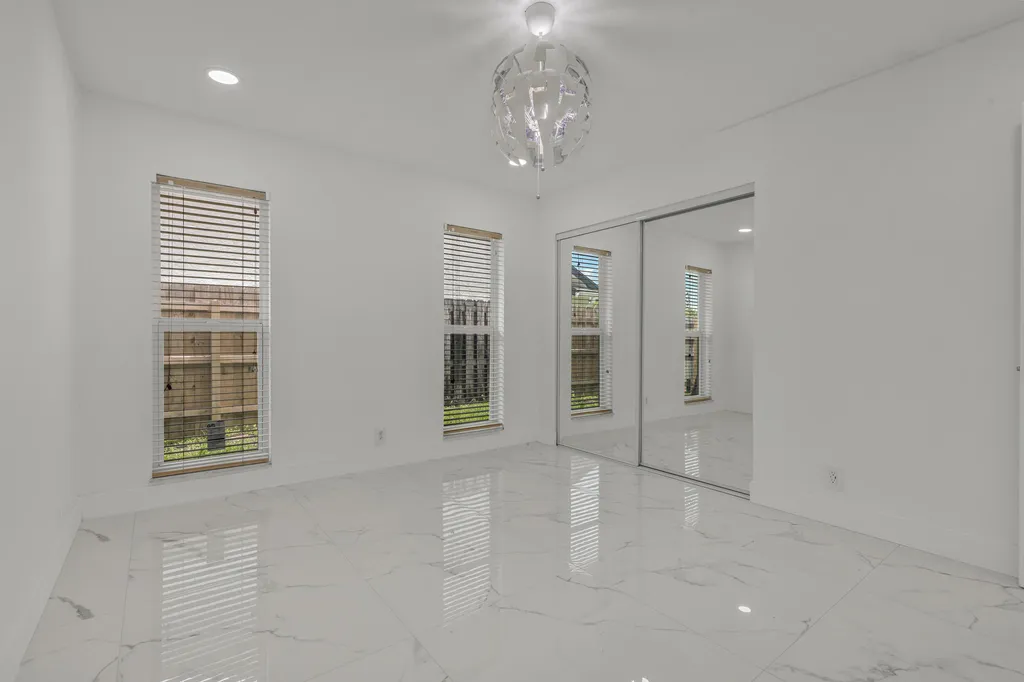 21452 Woodchuck Lane Boca Raton FL 33428