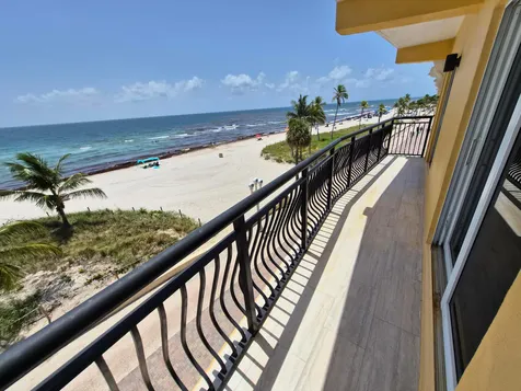 1815 N Surf Road Hollywood FL 33019