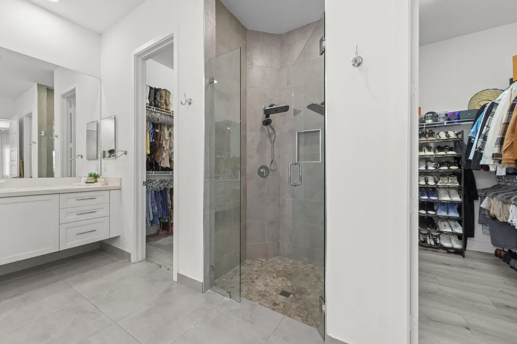 10432 N Lago Vista Circle Parkland FL 33076