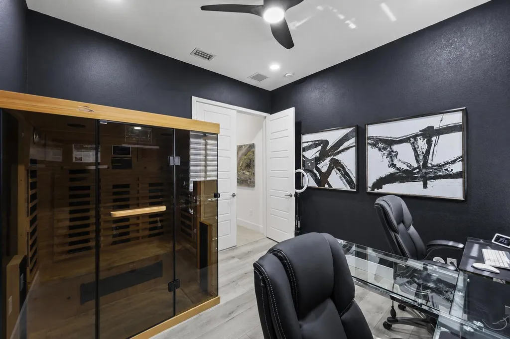 10432 N Lago Vista Circle Parkland FL 33076