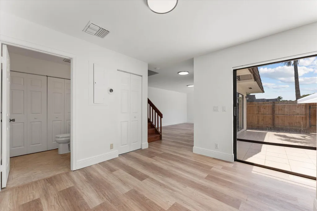 7683 Courtyard Run W Boca Raton FL 33433
