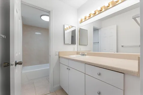 7683 Courtyard Run W Boca Raton FL 33433