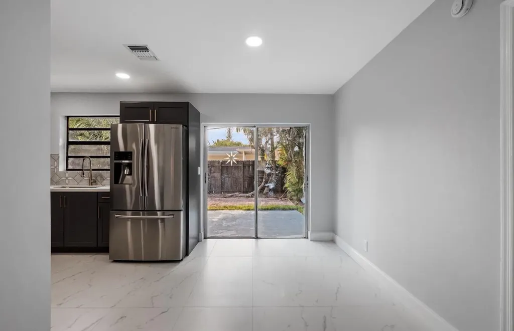 1661 NW 1st Avenue Pompano Beach FL 33060