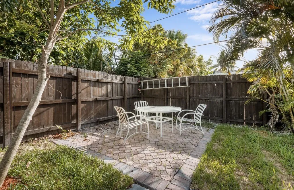 1661 NW 1st Avenue Pompano Beach FL 33060