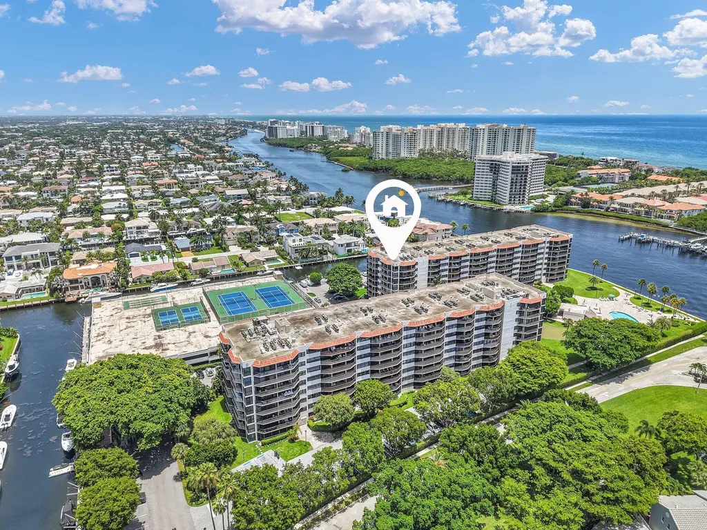 899 Jeffery Street Boca Raton FL 33487