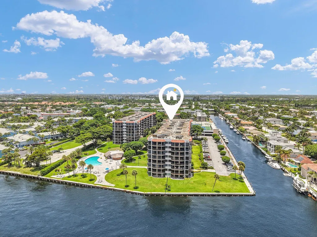 899 Jeffery Street Boca Raton FL 33487