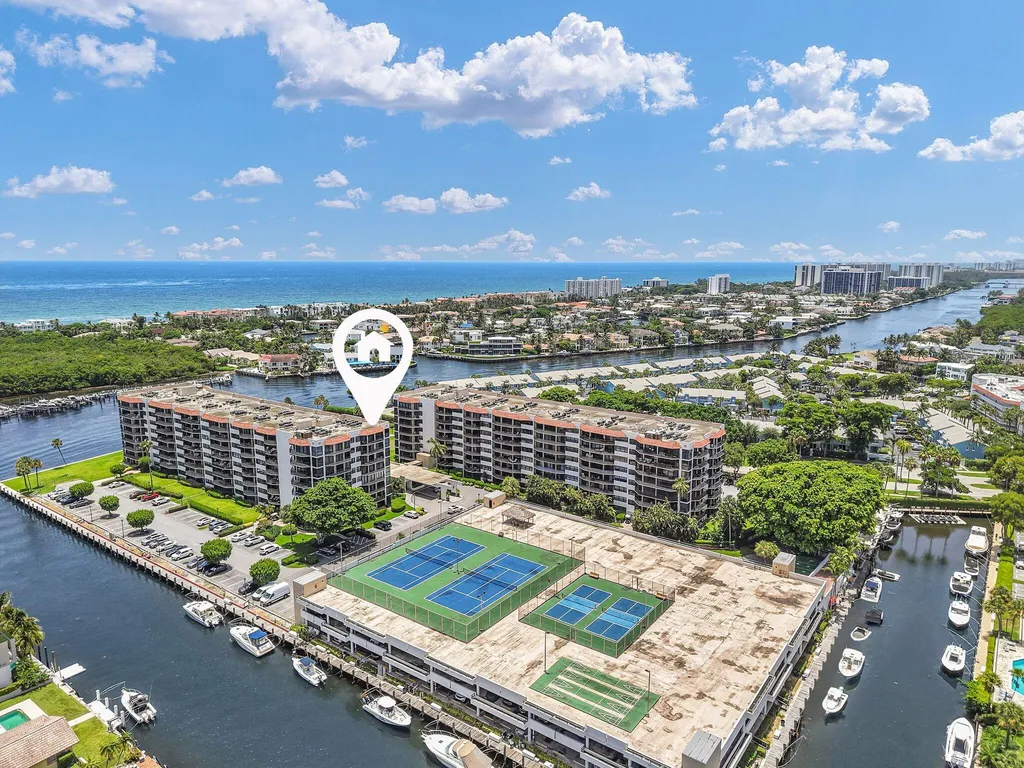899 Jeffery Street Boca Raton FL 33487