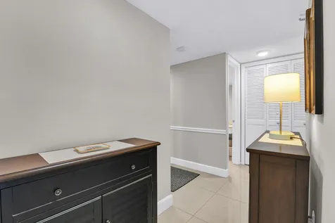 899 Jeffery Street Boca Raton FL 33487