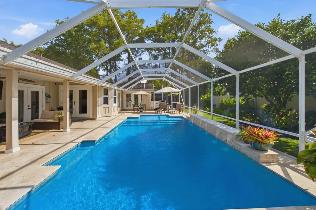 805 Daffodil Drive Wellington FL 33414