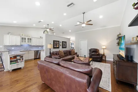 805 Daffodil Drive Wellington FL 33414