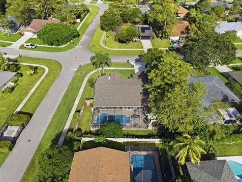 805 Daffodil Drive Wellington FL 33414