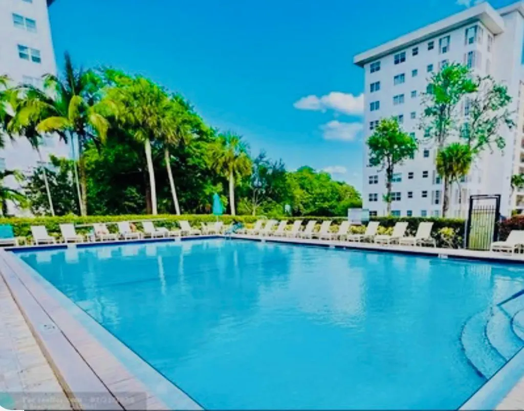 3150 N Palm Aire Drive Pompano Beach FL 33069