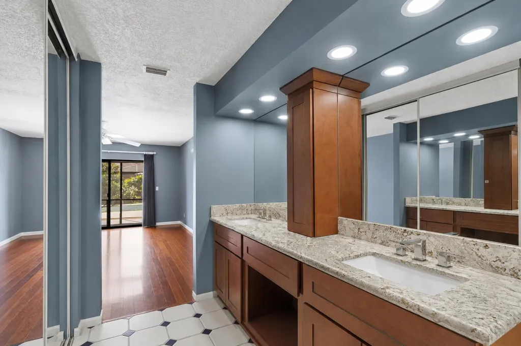 14372 Horseshoe Trace Wellington FL 33414