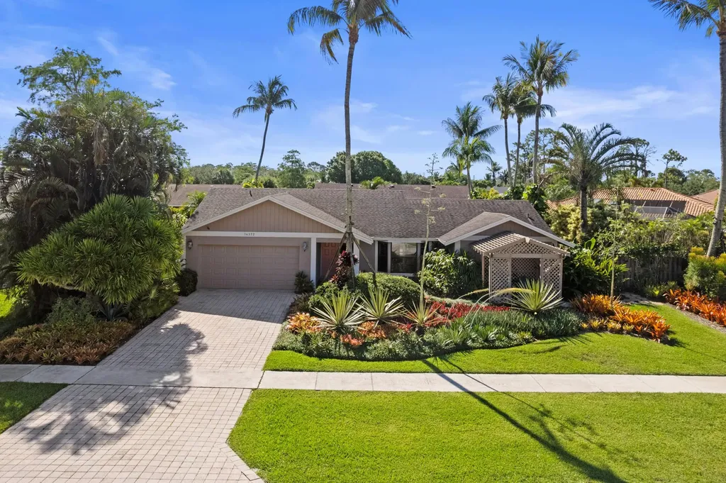 14372 Horseshoe Trace Wellington FL 33414