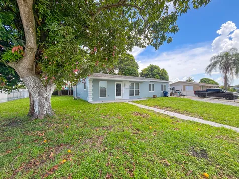 3645 NW 195th Terrace Miami Gardens FL 33056