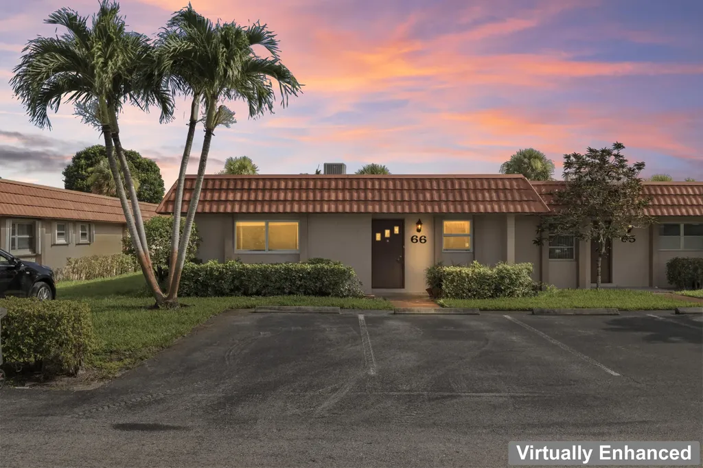 5725 Fernley Drive E West Palm Beach FL 33415