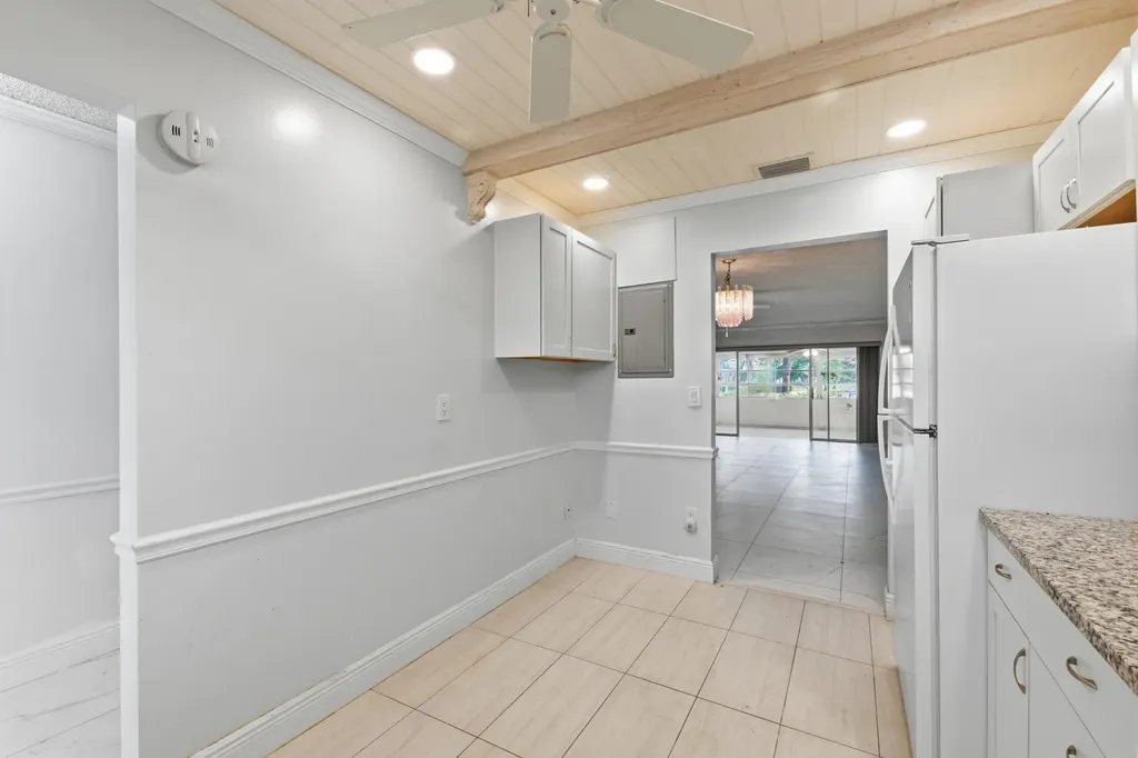 5725 Fernley Drive E West Palm Beach FL 33415