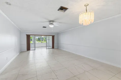 5725 Fernley Drive E West Palm Beach FL 33415