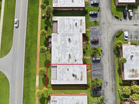 5725 Fernley Drive E West Palm Beach FL 33415