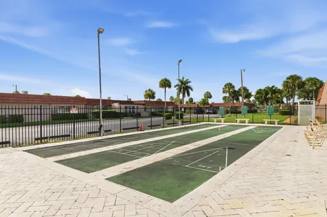 5725 Fernley Drive E West Palm Beach FL 33415