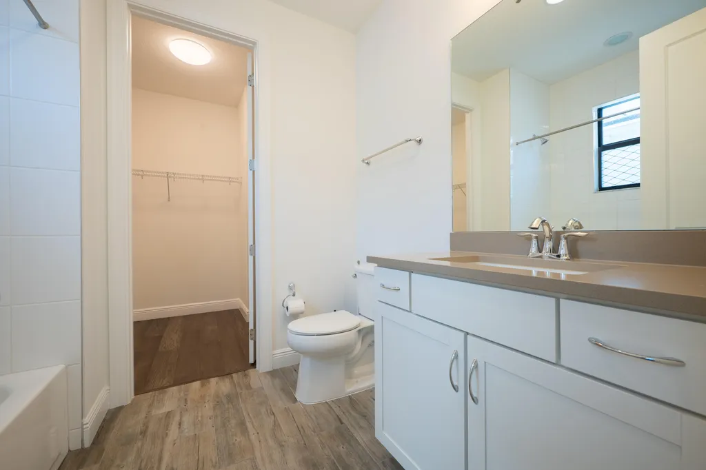 13026 Artisan Circle Palm Beach Gardens FL 33418