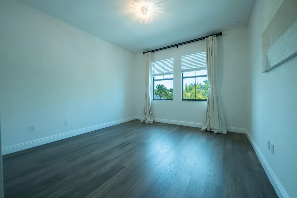 13026 Artisan Circle Palm Beach Gardens FL 33418