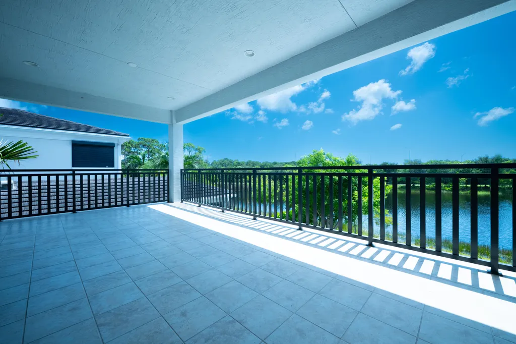 13026 Artisan Circle Palm Beach Gardens FL 33418