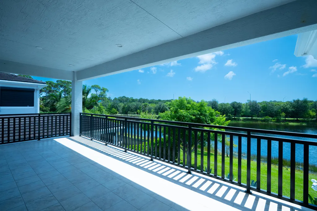 13026 Artisan Circle Palm Beach Gardens FL 33418