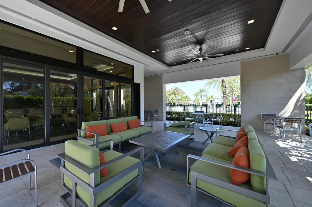 13026 Artisan Circle Palm Beach Gardens FL 33418