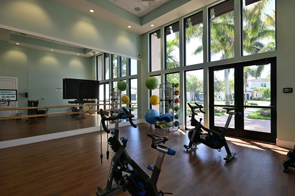 13026 Artisan Circle Palm Beach Gardens FL 33418