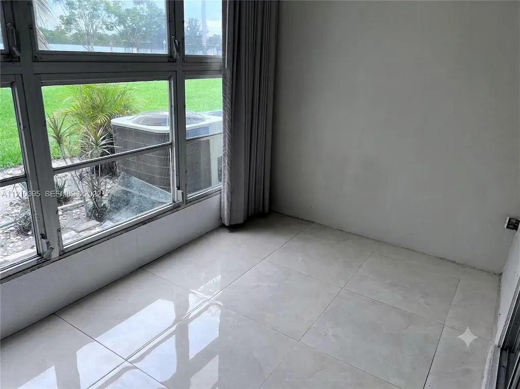 960 Crystal Lake Drive Deerfield Beach FL 33064