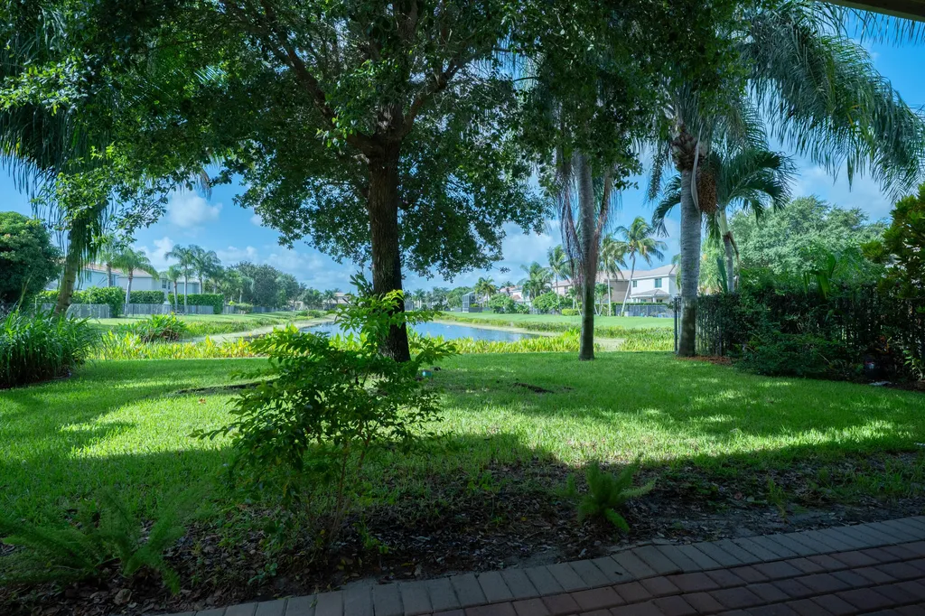 8902 Kettle Drum Terrace Boynton Beach FL 33473