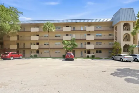 6301 N Falls Circle Drive Lauderhill FL 33319