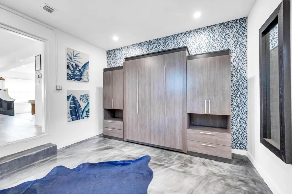 1004 SW 19th Street Fort Lauderdale FL 33315