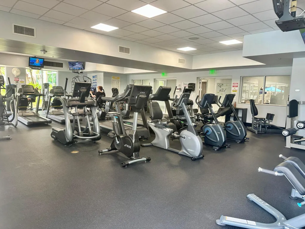 12418 Crystal Pointe Drive Boynton Beach FL 33437