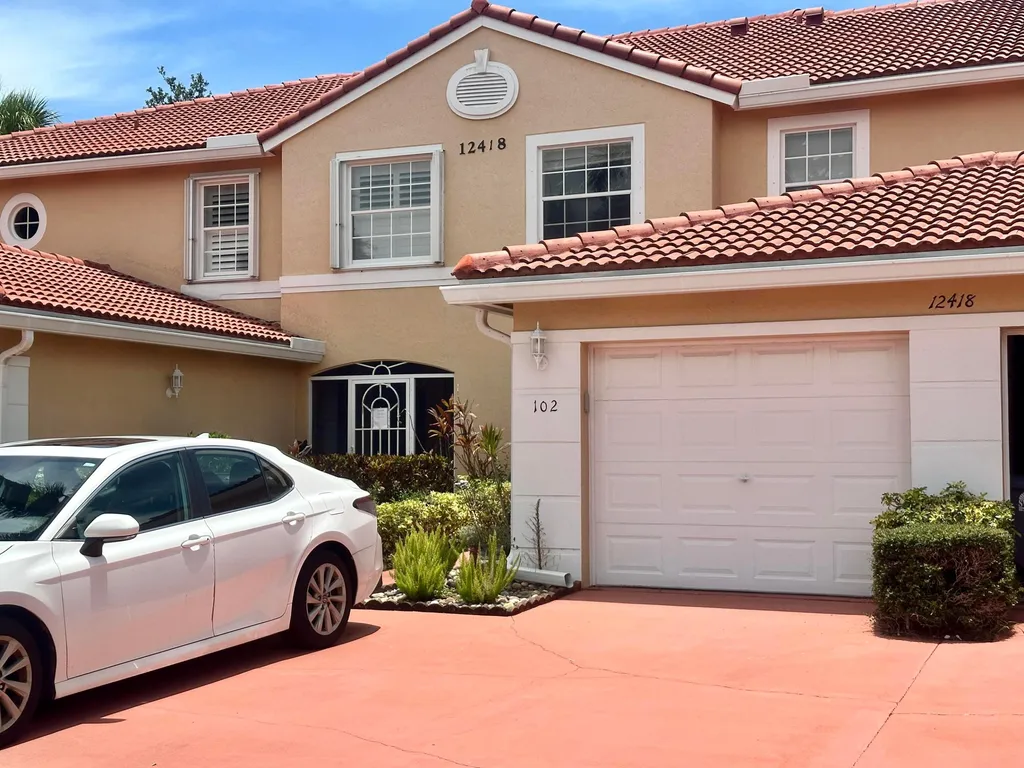 12418 Crystal Pointe Drive Boynton Beach FL 33437