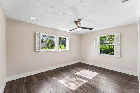 2105 N Federal Highway Lake Worth Beach FL 33460