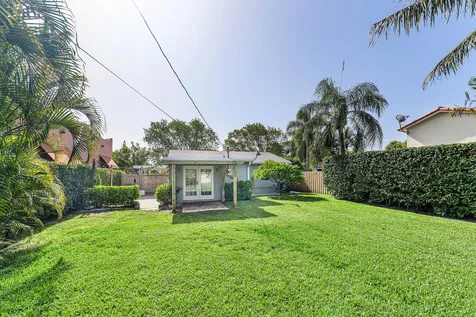 2105 N Federal Highway Lake Worth Beach FL 33460