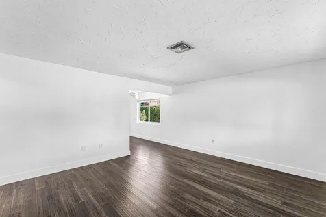 2105 N Federal Highway Lake Worth Beach FL 33460