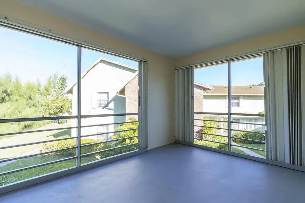 12036 Alternate A1a Palm Beach Gardens FL 33410