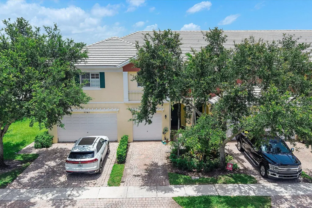 7783 Deercreek Court Davie FL 33328