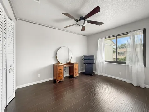 5246 Jog Lane Delray Beach FL 33484